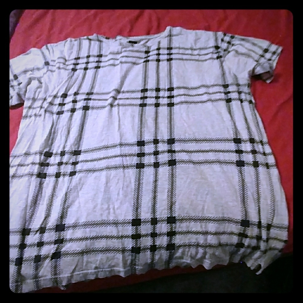 Black and gray shirt